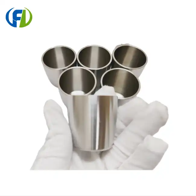Zirconium melting crucible